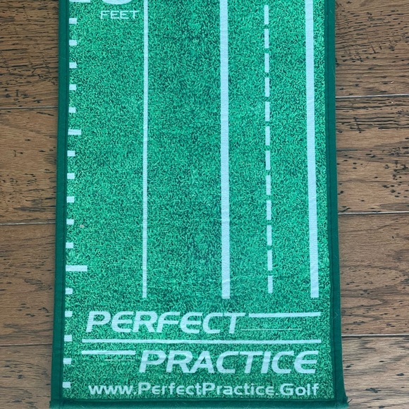 Perfect Practice Compact Putting Mat - Picture 4 of 7